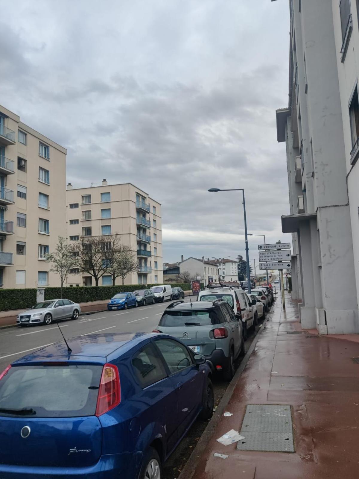 Le Pressense 2 Apartment Venissieux Exterior photo