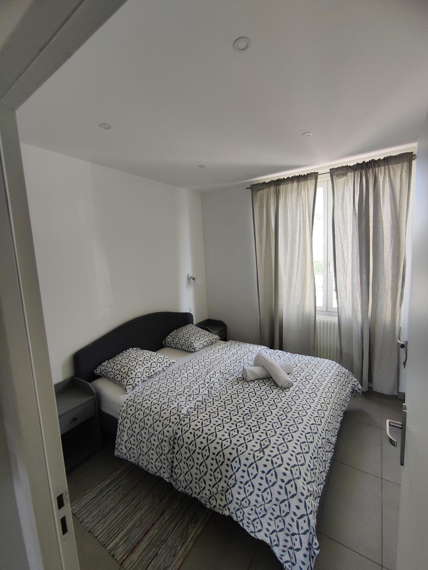 Le Pressense 2 Apartment Venissieux Exterior photo